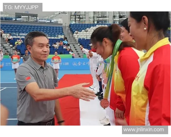 对话黄伟：回顾网球生涯的辉煌与挑战分享