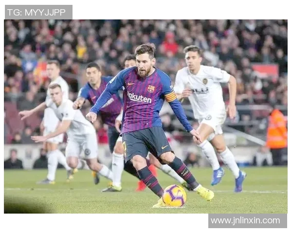 最受欺负的足球明星背后的故事与奋斗历程揭秘